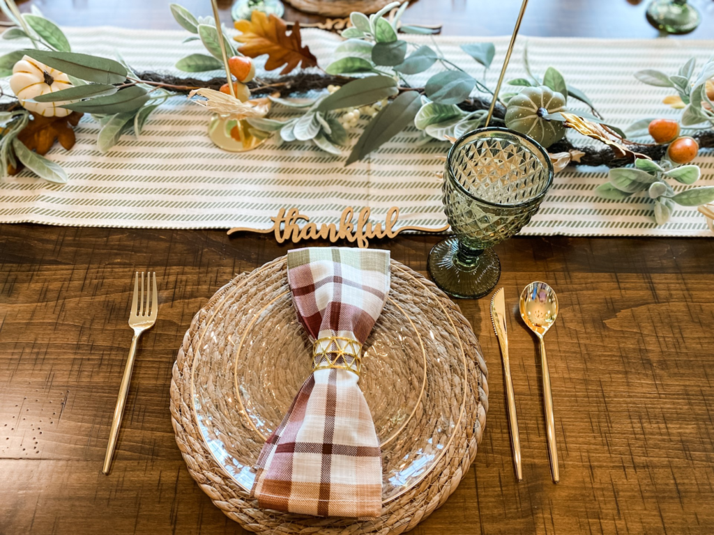 thanksgiving decorations table setting